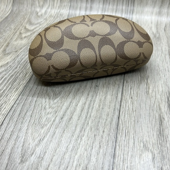 Coach Hard Shell Clam Style Taupe & Beige Monogrammed Eyeglass Case. - Picture 3 of 5
